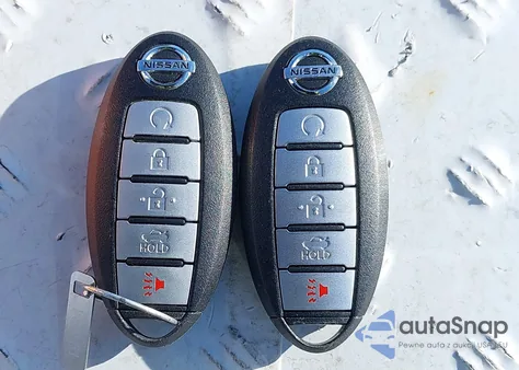 2015 Nissan Altima 2.5 из США, поврежденный, VIN 1N4AL3AP4FC595795